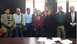 MinAgricultura y CGT Suscriben Acta de Compromisos para el Fortalecimiento del Campo Colombiano - 04 de diciembre de 2013