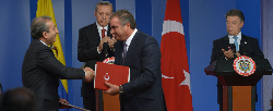 Colombia y Turquía aúnan esfuerzos para desarrollo de agricultura, comercio y tecnología - 11 de Febrero de 2014