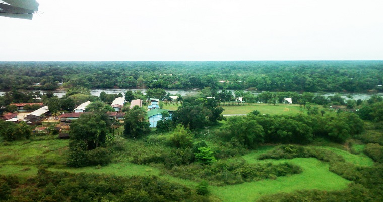 Inicia proceso de restitución de tierras en Mitú y Carurú en Vaupés gracias a respaldo de Fuerza Pública
