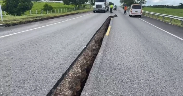 Desde Fedearroz se pide intervención de la vía Villavicencio, afectada después del sismo