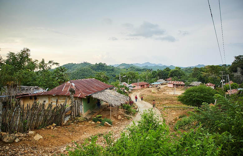Agencia de Tierras entregará títulos de propiedad del parque y la escuela primaria de Chengue, 17 años después de la masacre