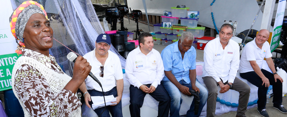 Unen esfuerzos para fortalecer el sector agropecuario y pesquero - 17 de Diciembre de 2015