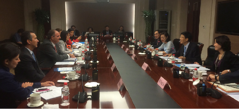 Banco de Desarrollo de China reconoce el potencial del agro colombiano en el posconflicto - 28 de junio de 2016