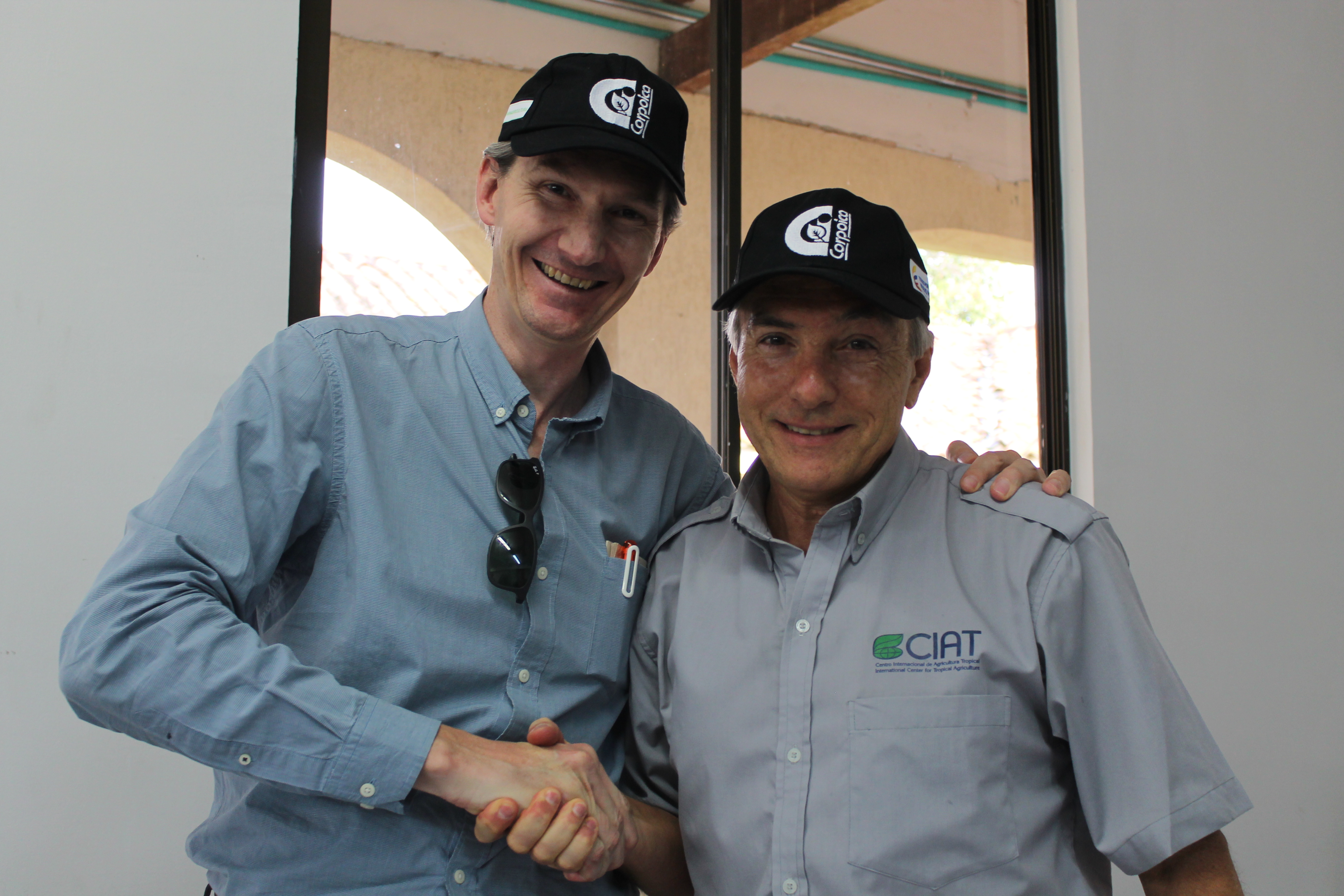 Se firma convenio entre Corpoica y CIAT para trabajar en conjunto en pro de la agricultura colombiana - 19 de mayo de 2016