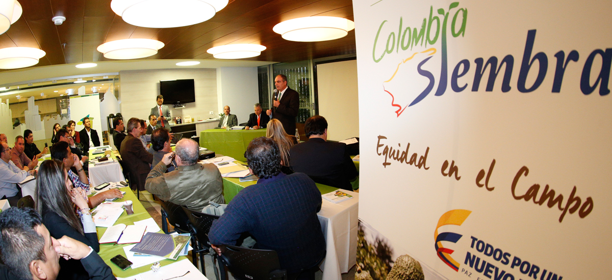 Con el liderazgo del MinAgricultura, secretarios departamentales para el agro analizan rumbo del sector - 27 de octubre de 2016