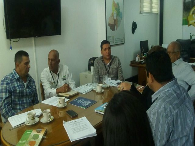 El ICA y productores de cítricos de Santander, acuerdan mecanismos para “sacarle jugo” a la producción