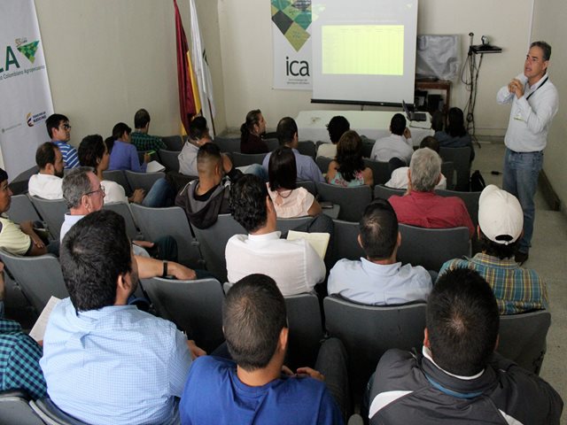 Ingenieros agrónomos del Tolima se actualizan en normatividad para el registro de predios exportadores - 14 de septiembre