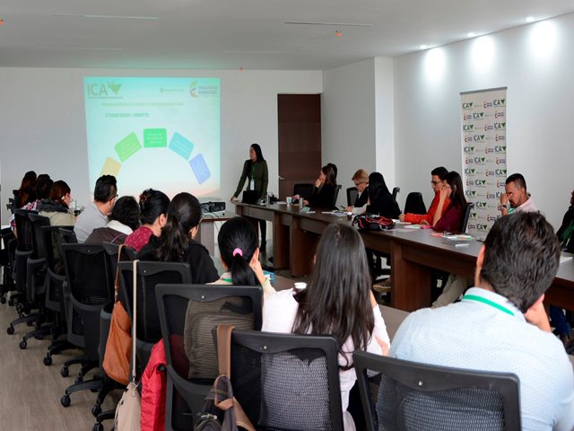 El ICA fortalece actividades para el diagnóstico de brucelosis, en encuentro nacional de laboratorios autorizados - 25 de septiembre de 2017