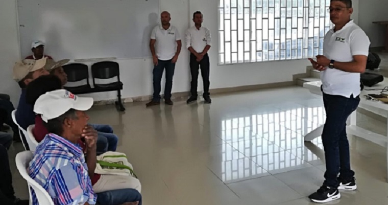 Productores de leche en el Atlántico se capacitan en higiene y seguridad en el ordeño