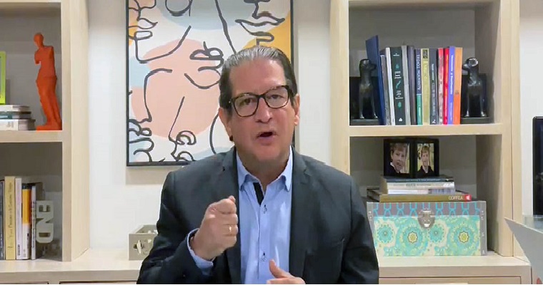 “Es importante que la Unión Europea reconozca en sus precios, los costos de producción y la sostenibilidad que están implementando los productores de banano”: ministro Rodolfo Zea