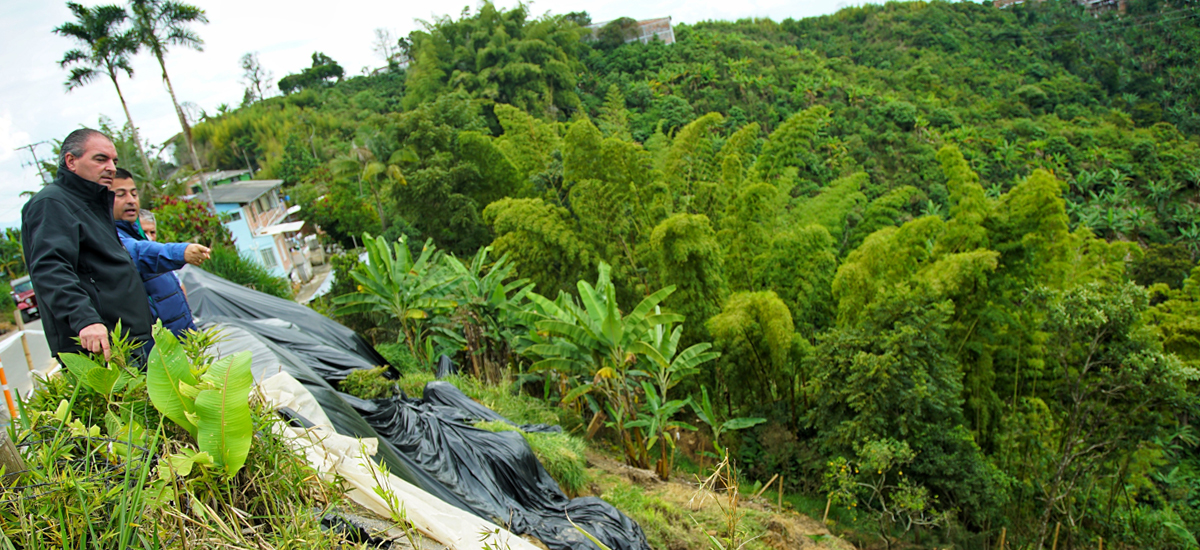 Ministro Iragorri viabiliza proyectos de vivienda y comercialización en Manizales - 28 de abril de 2017