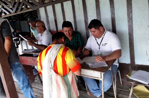 Productores porcícolas del Putumayo se capacitan con el ICA