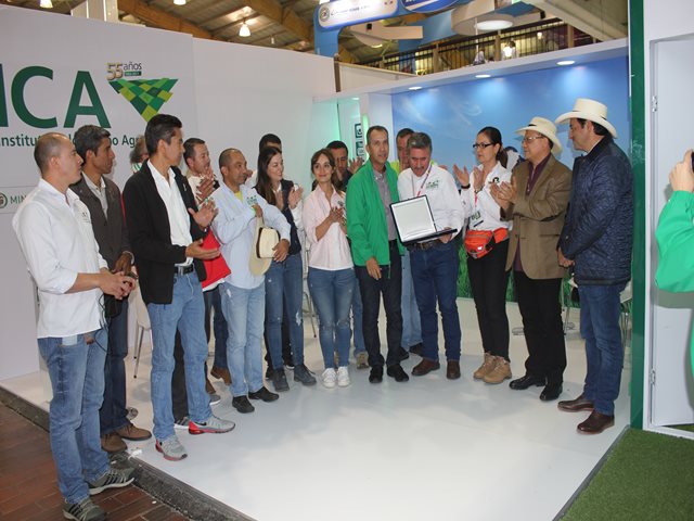 El ICA exalta el trabajo de Asoovinos por su aporte al desarrollo de la ovinocultura del país - 25 de julio de 2017