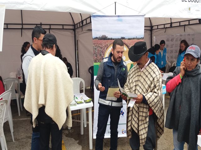 Agroempresarios y ganaderos de San Juan de Sumapaz conocieron la importancia de la sanidad agropecuaria - 08 de noviembre de 2017