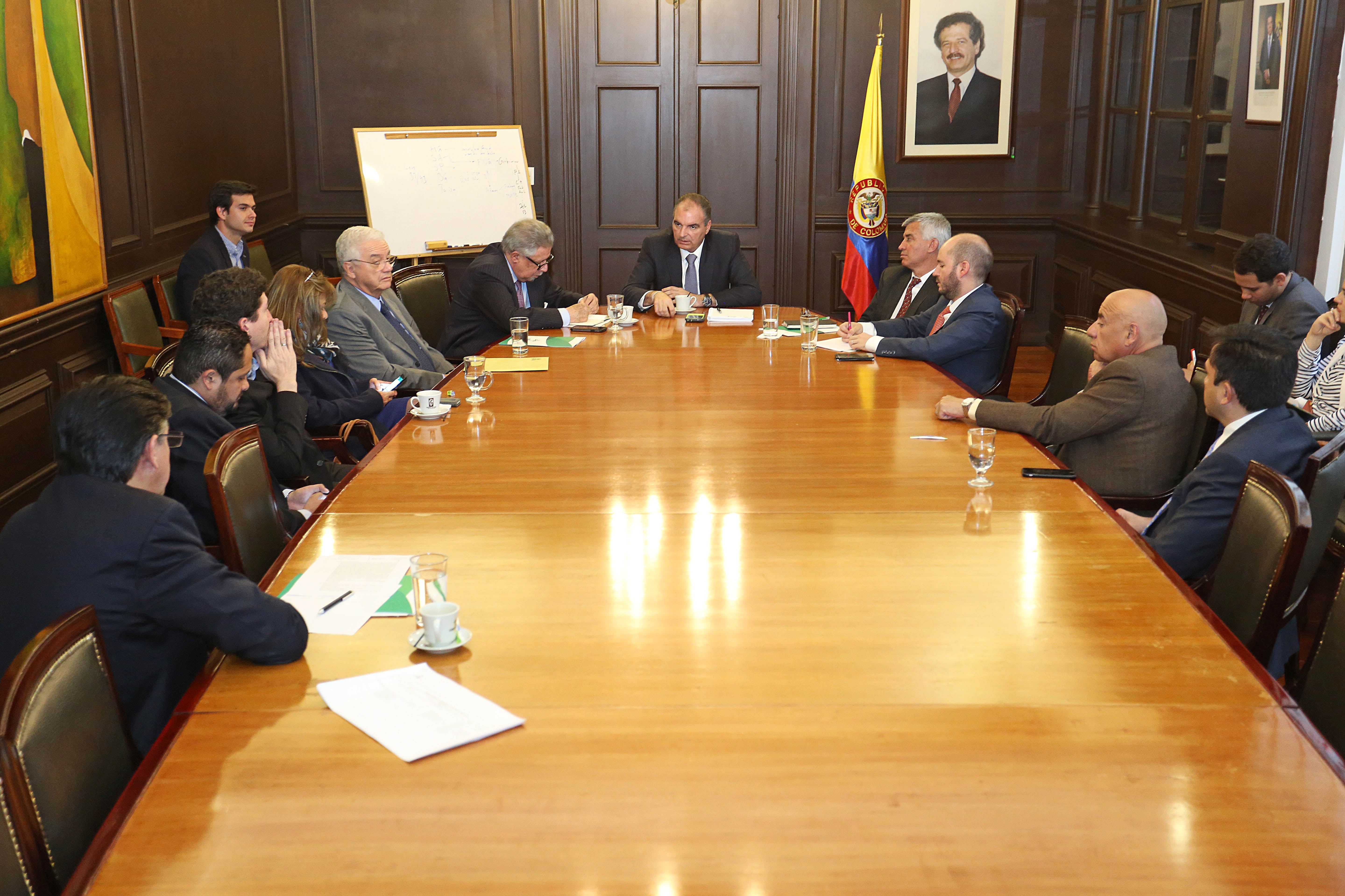 MinAgricultura y SAC alistan cinco políticas públicas para el desarrollo rural - 12 de mayo de 2016