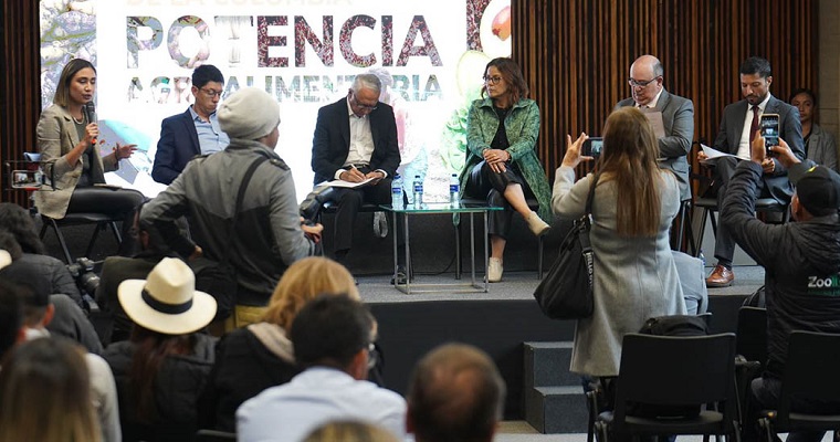 “Tenemos todo el potencial para producir alimentos y enfrentar el hambre en Colombia y el mundo”: ministra Jhenifer Mojica