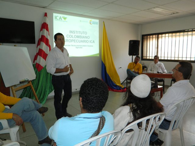 Comité de Cafeteros y el ICA realizaron foro para capacitar a caficultores en la conservación de la calidad del grano y aumento de rentabilidad - 04 de septiembre de 2017