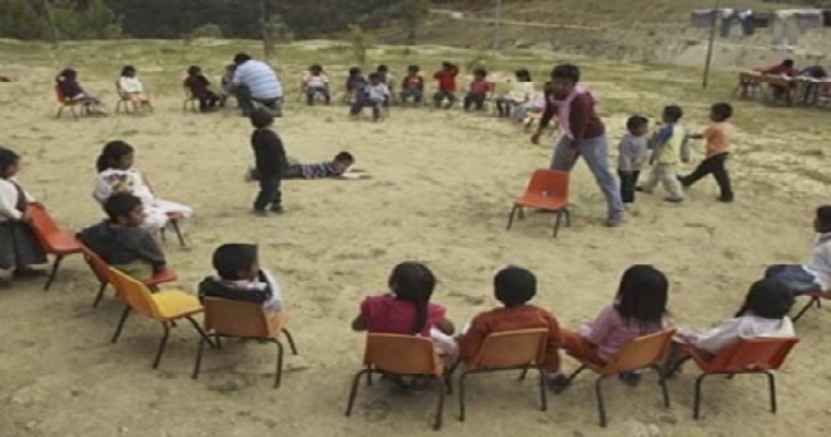 Qué proyectos existen para mejorar la educación en el sector rural