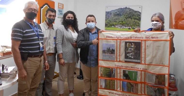 10 maletas viajeras de la BAC Móvil fueron entregadas por AGROSAVIA en municipios citricultores de Antioquia y el Eje Cafetero