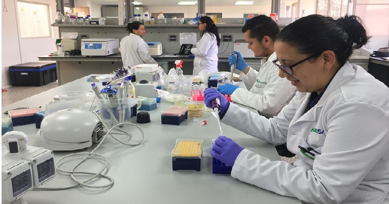 Científicos de talla mundial comprometidos con el control agroecológico de fitopatógenos