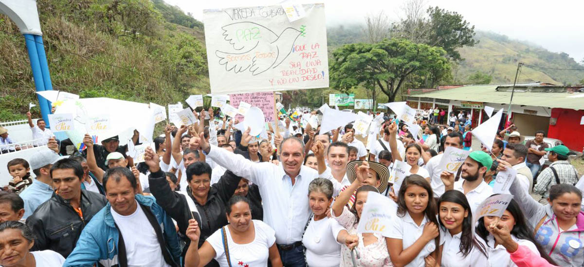 “Aunque el voto es secreto, yo Aurelio Iragorri Valencia voy a votar SÍ este domingo 2 de octubre" - 28 de septiembre de 2016