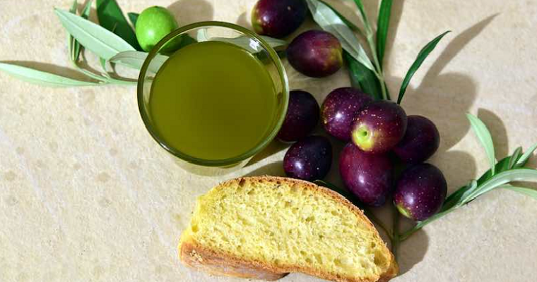 El superalimento mediterráneo que baja el colesterol y previene los infartos