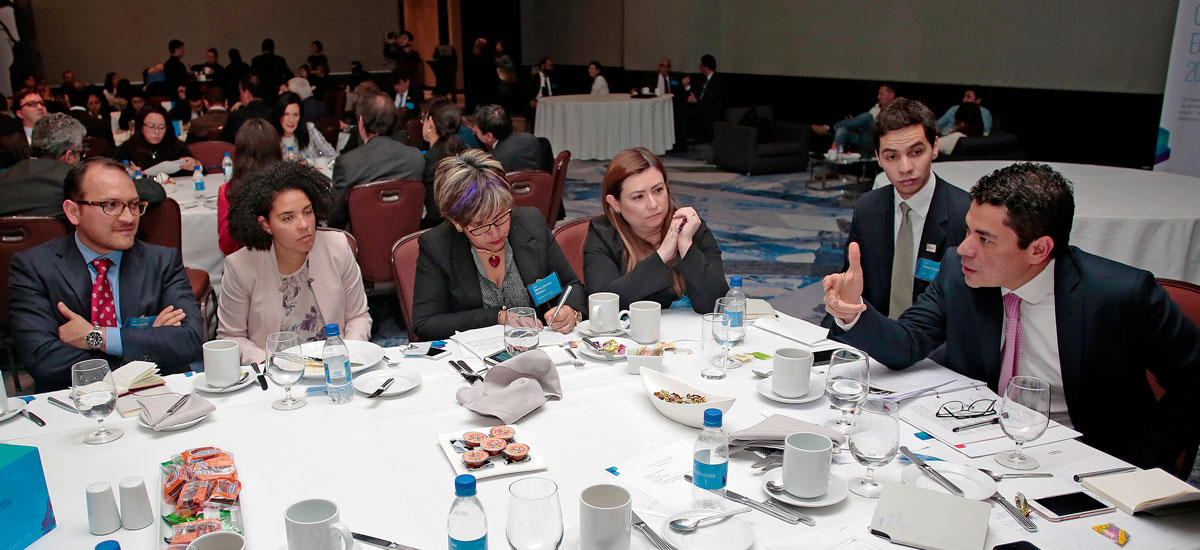 MinAgricultura propone aunar esfuerzos del sector privado, gremios, productores y gobierno para fortalecer el sector rural - 26 de julio de 2017