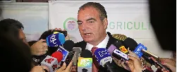 A partir de hoy se normaliza compra de leche a productores anuncia MinAgricultura - 18 de Junio de 2015