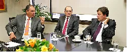 MinAgricultura y Fedecafé fijan agenda permanente para impulsar caficultura Colombiana - 15 de Octubre de 2015