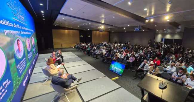 Culmina con éxito la II Cumbre de IA - AgroTIC 2025: el agro colombiano crece con el apoyo de la inteligencia artificial