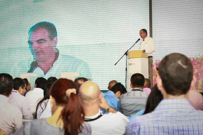 MinAgricultura y Gobernadores electos conciertan alianza para trabajar por el agro - 18 de Noviembre de 2015