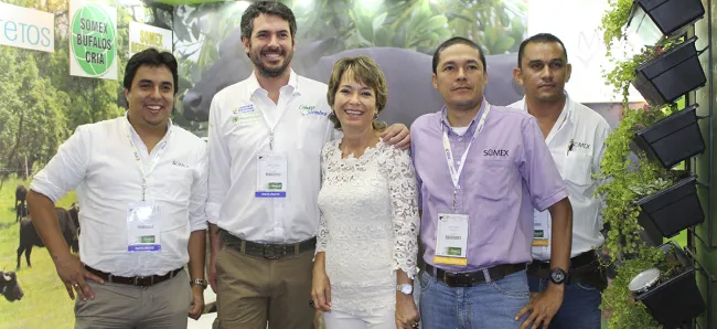 MinAgricultura se compromete con la sanidad del hato bufalino - 24 de noviembre de 2016