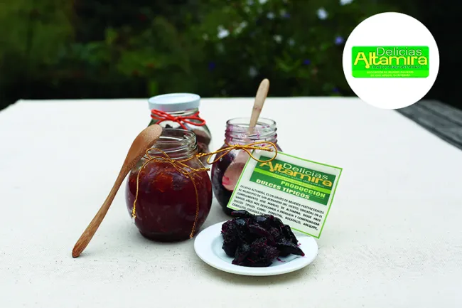 DULCES TÍPICOS, PANELITAS, AREQUIPE CON AJONJOLÍ