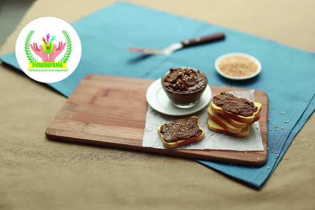 MANTEQUILLA Y DULCES DE AJONJOLí